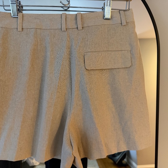 Zara Linen bermuda shorts, light beige, size Small, never worn - Picture 8 of 8